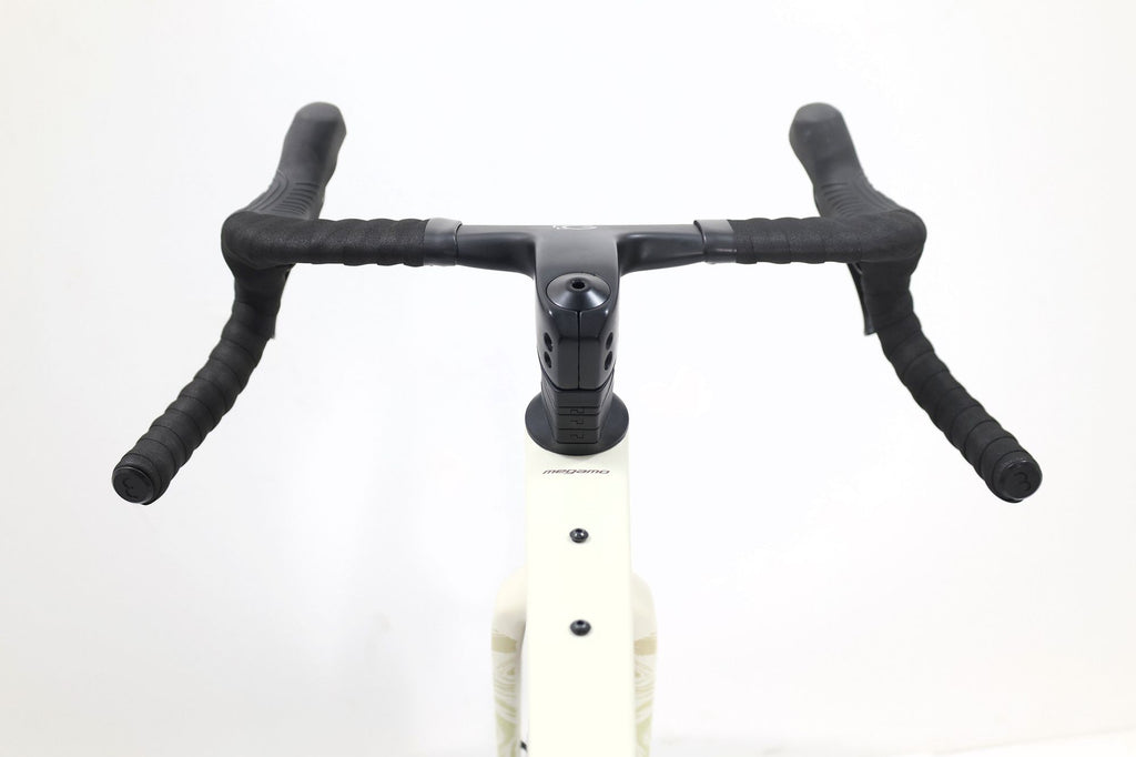 Produit Reconditionné · Vélo de gravel MEGAMO Silk 08 Beige 2025 · Très bon état