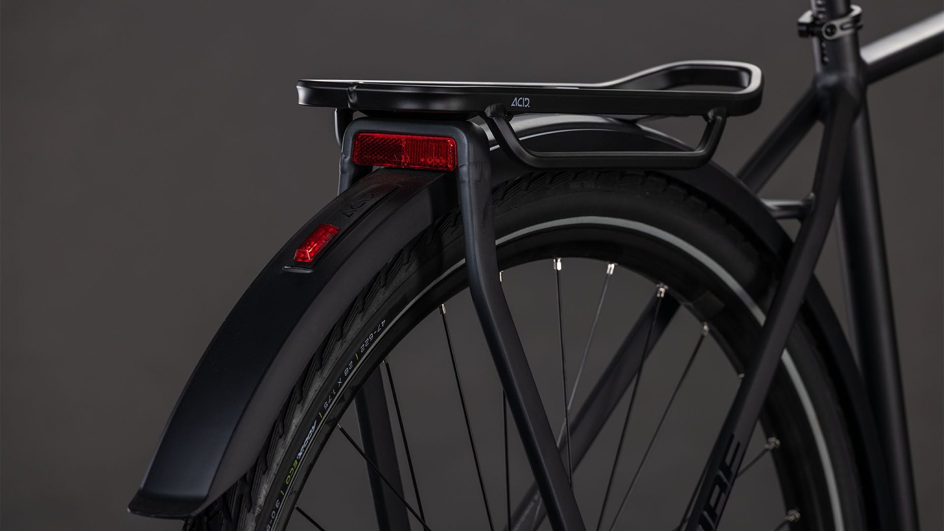 VTC Cube Kathmandu Pro Shimano Cues 10V 700 mm Noir Coal 2026