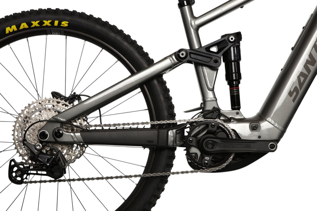 VTT Tout-Suspendu Électrique Santa Cruz Vala AL Deore 12V 600Wh Bosch 120 Nm MX (29/27.5'') Gloss Lunar Gray 2026