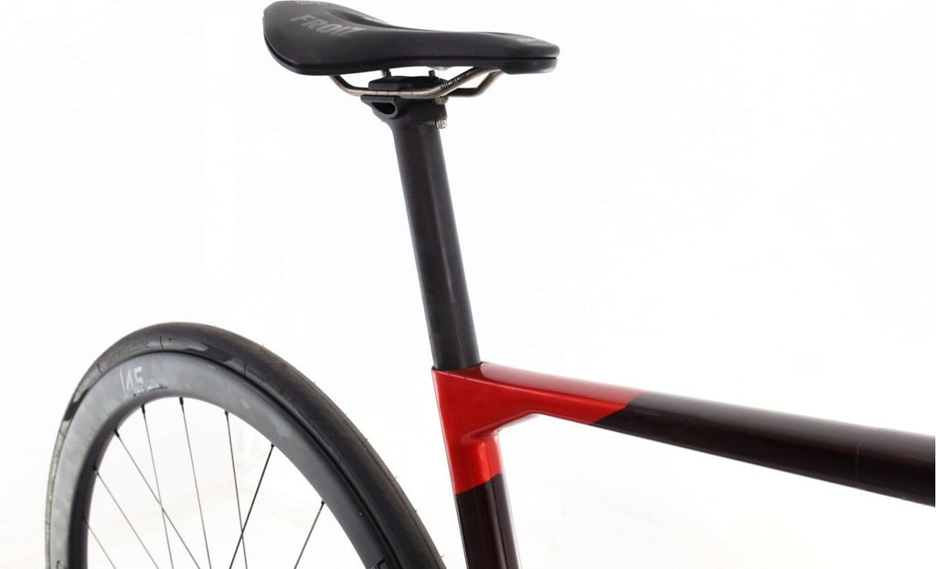 Produit reconditionné · BH Ultralight 7.0 Di2 12V · Rouge / Vélo de route | Très bon état