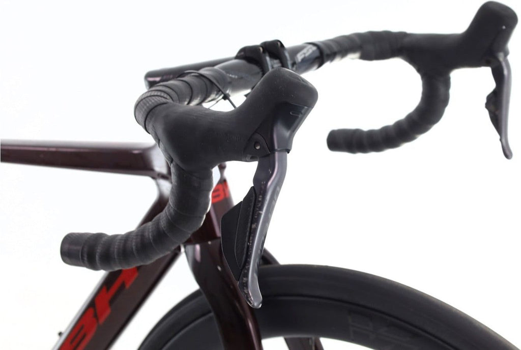 Produit reconditionné · BH Ultralight 7.0 Di2 12V · Rouge / Vélo de route | Très bon état