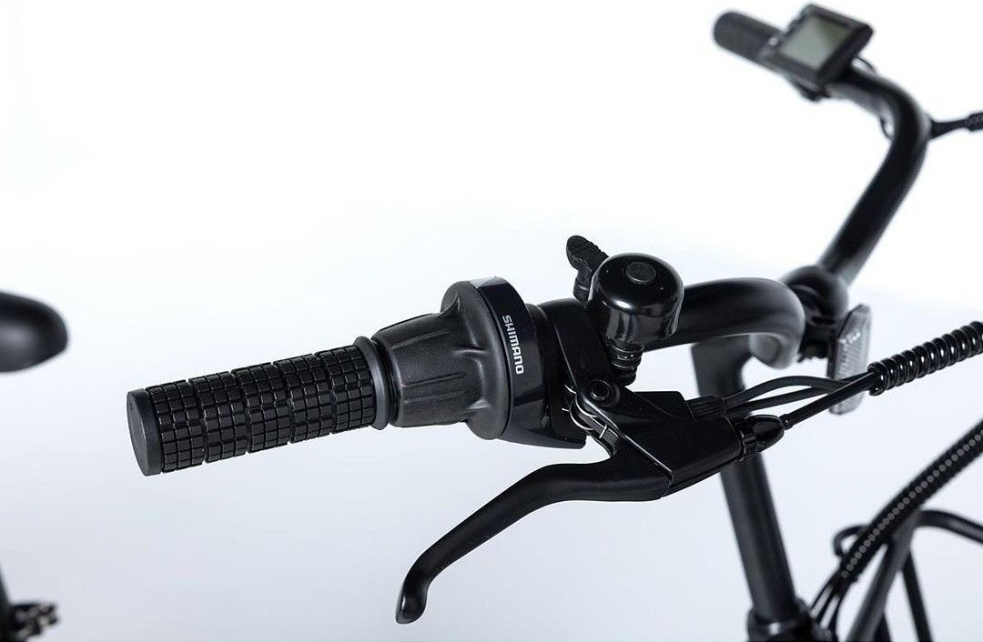 Produit Reconditionné-Vélo de Ville 28 ,  SHIMANO 7v - Autonomie jusqu'a 60km - Très bon état