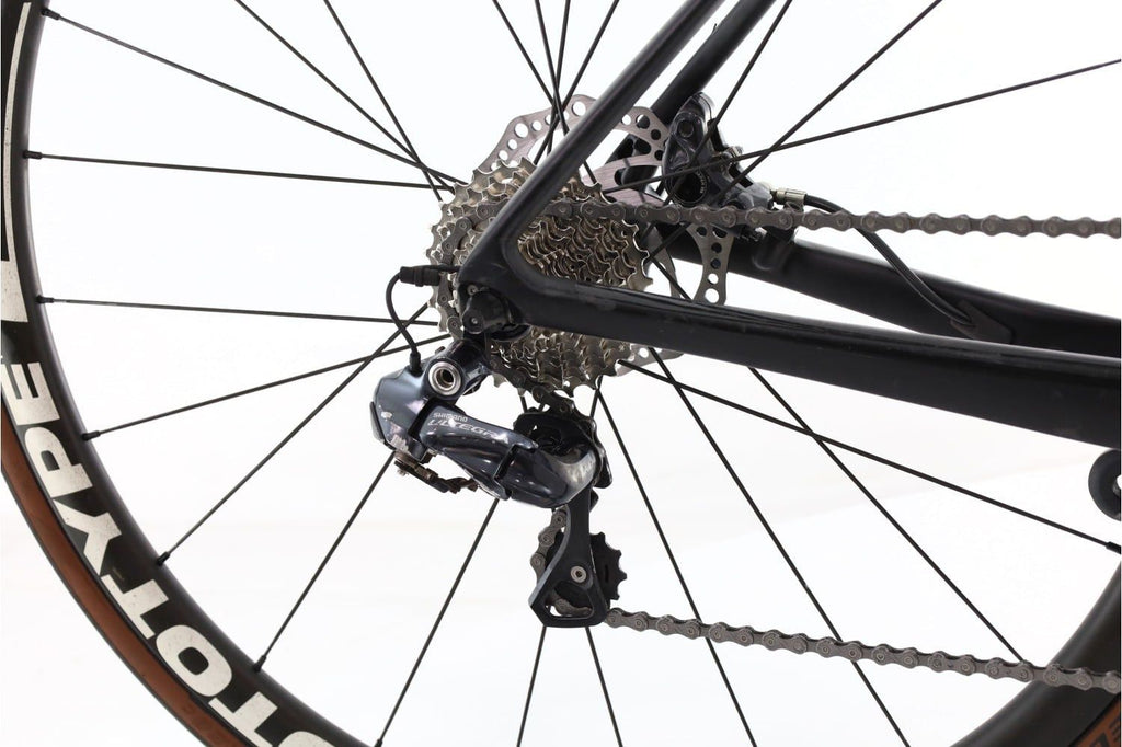 Produit reconditionné · Giant Defy Advanced Pro Di2 · Noir / Vélo de route | Très bon état