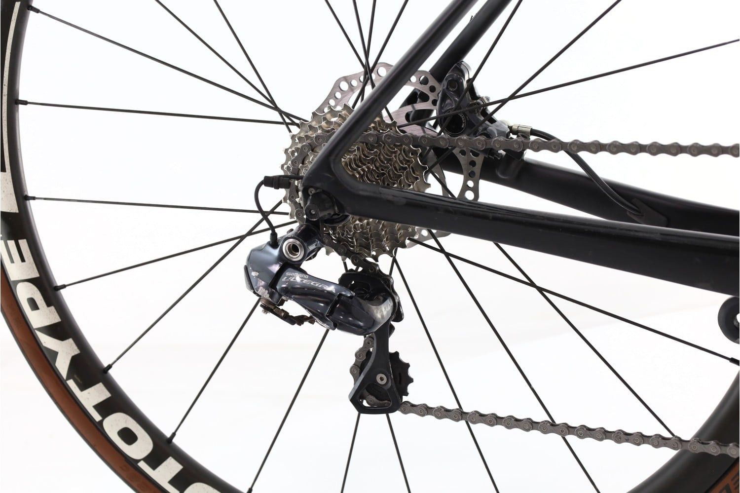 Produit reconditionné · Giant Defy Advanced Pro Di2 · Noir / Vélo de route | Très bon état