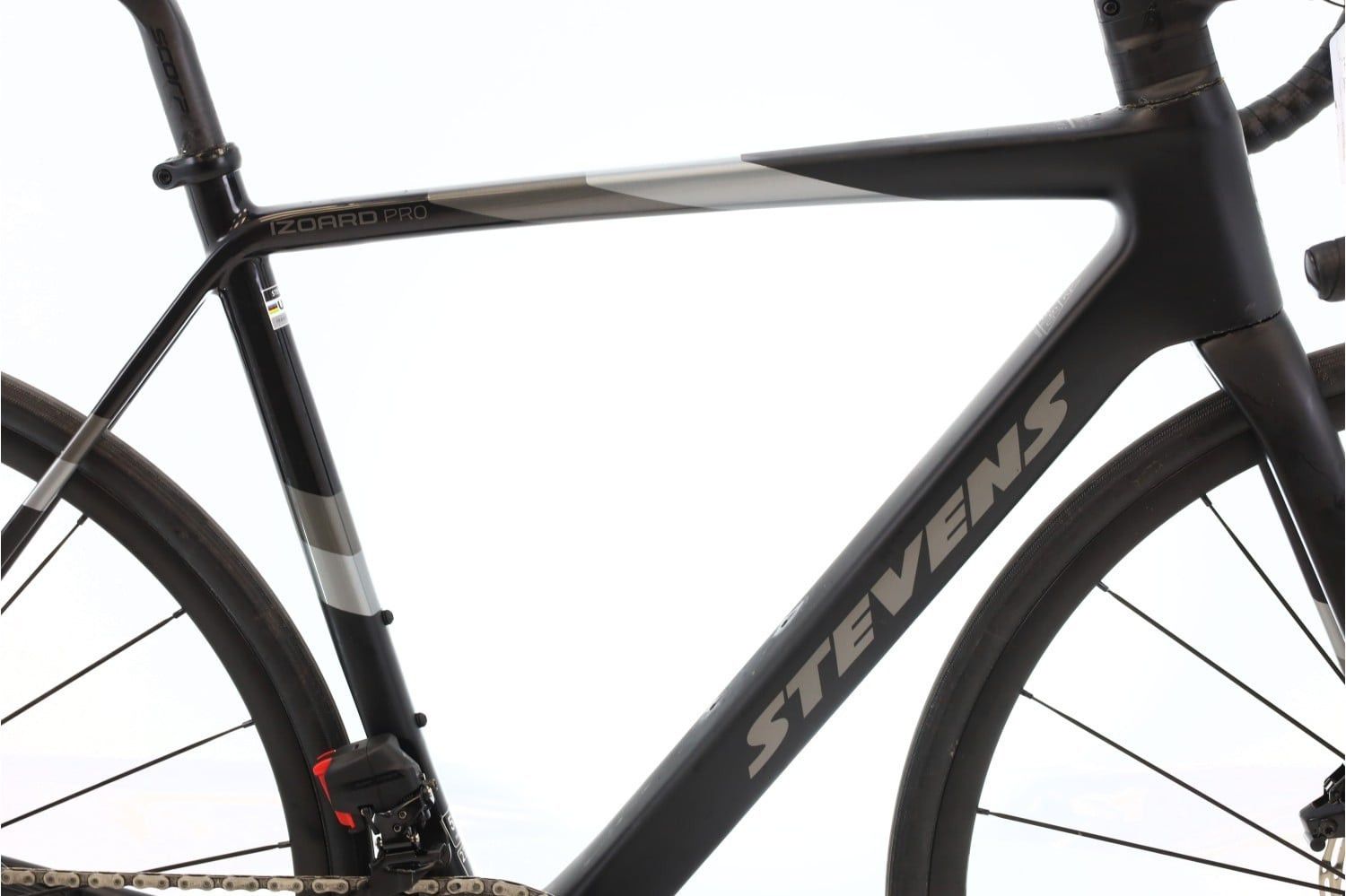 Produit reconditionné · Stevens Izoard Pro AXS 12V · Noir / Vélo de route | Très bon état