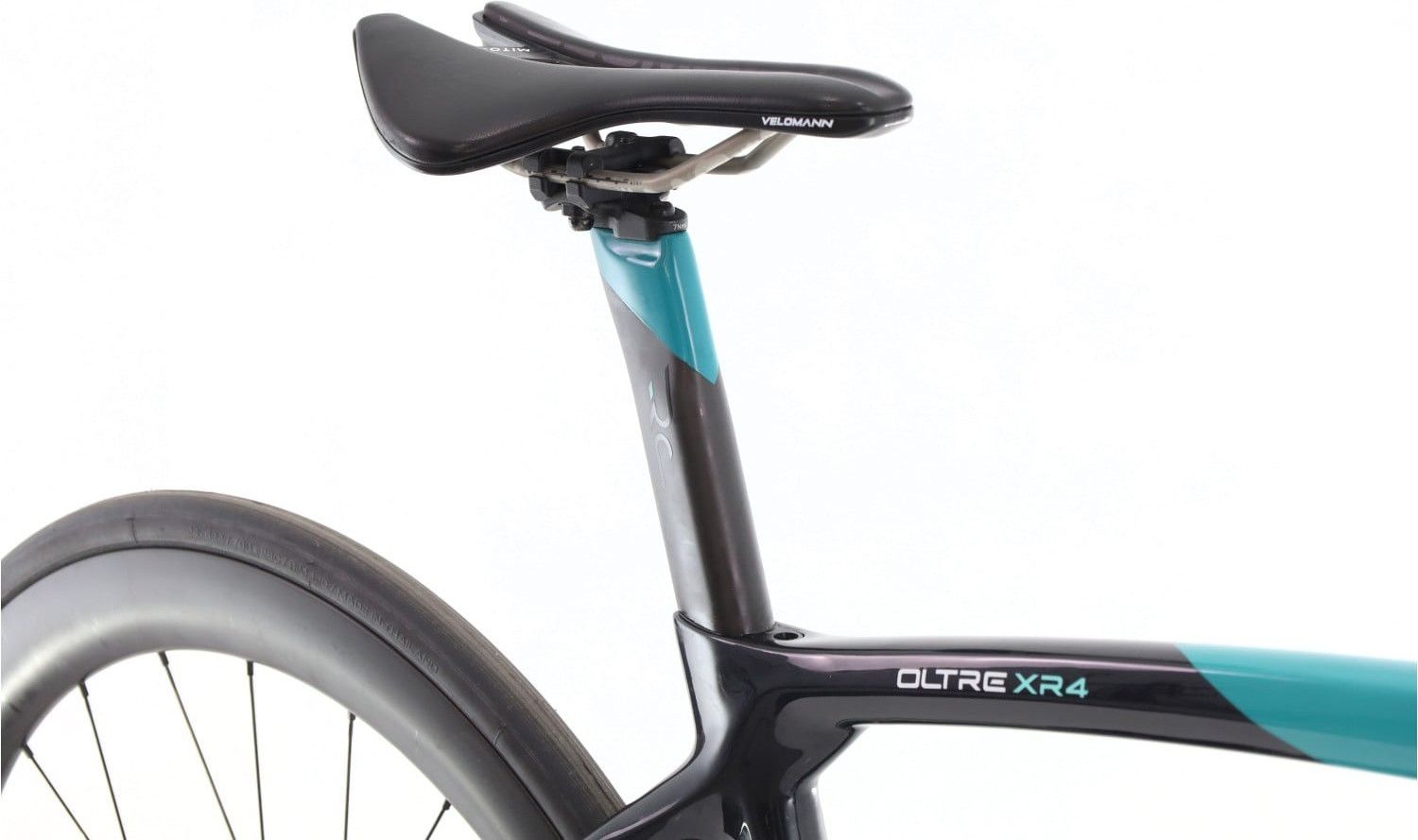 Produit reconditionné · Bianchi Oltre XR4 AXS 12V · Noir / Vélo de route | Très bon état