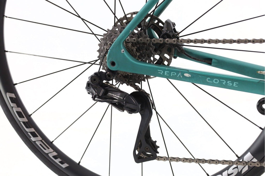 Produit reconditionné · Bianchi Specialissima Arkea Team Di2 12V · Gris / Vélo de route | Très bon état