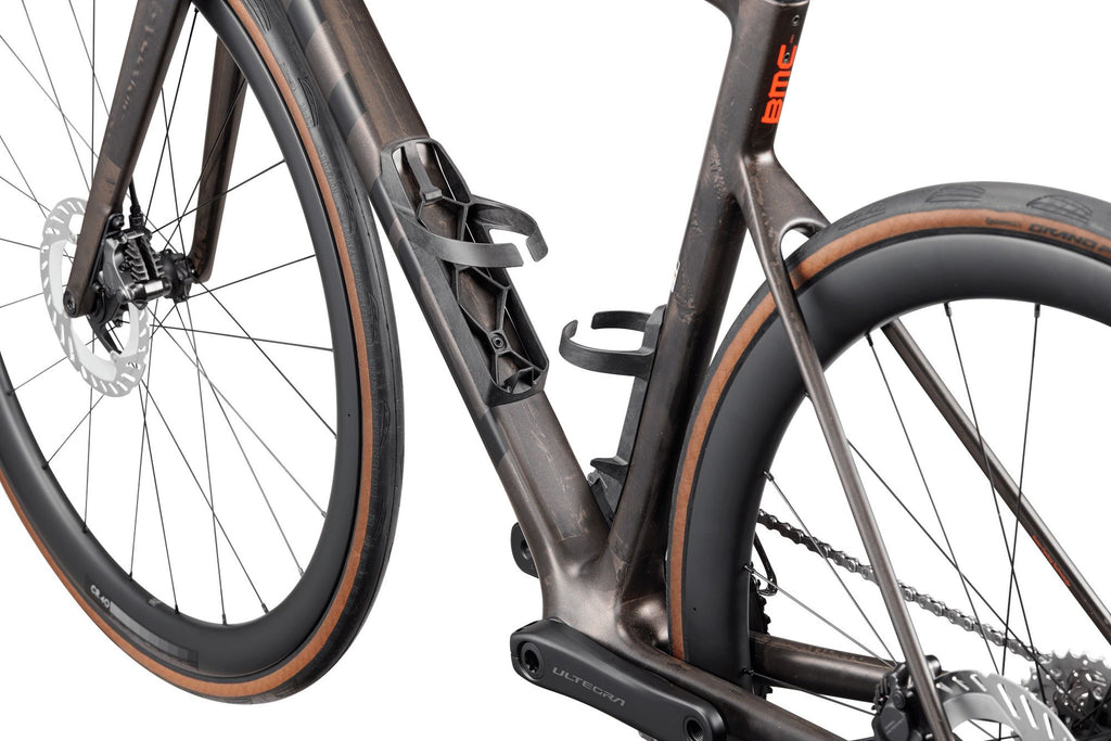 Vélo de Route BMC Teammachine SLR 01 Six Shimano Ultegra Di2 12V 700 mm Carbone à Paillettes Rouges 2027