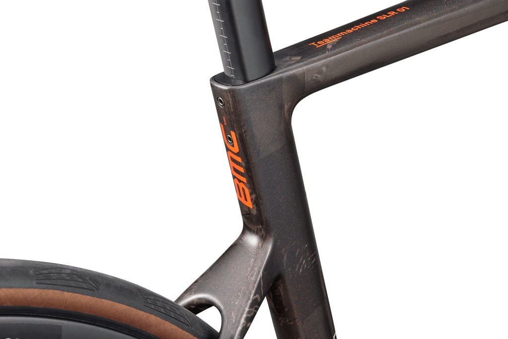 Vélo de Route BMC Teammachine SLR 01 Six Shimano Ultegra Di2 12V 700 mm Carbone à Paillettes Rouges 2027