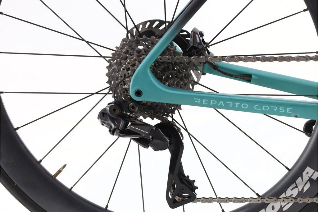 Produit reconditionné · Bianchi Specialissima Arkea Team Di2 12V · Noir / Vélo de route | Très bon état