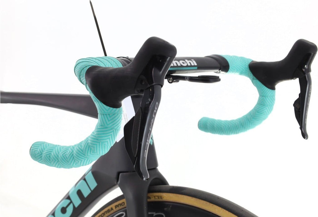Produit reconditionné · Bianchi Specialissima Di2 12V · Noir / Vélo de route | Très bon état