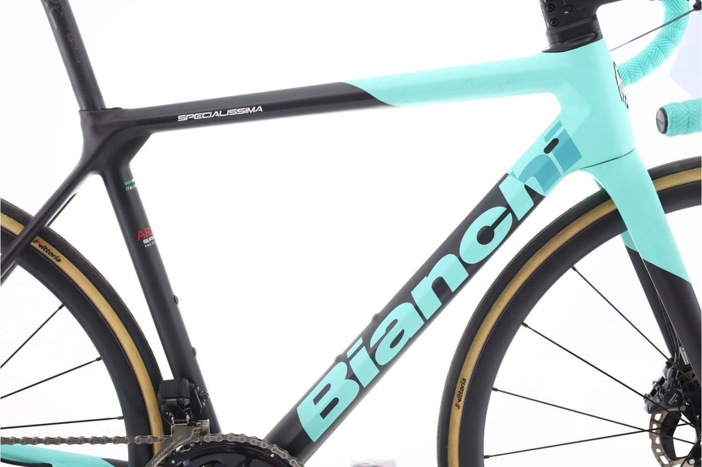 Produit reconditionné · Bianchi Specialissima Arkea Team Di2 12V · Noir / Vélo de route | Très bon état
