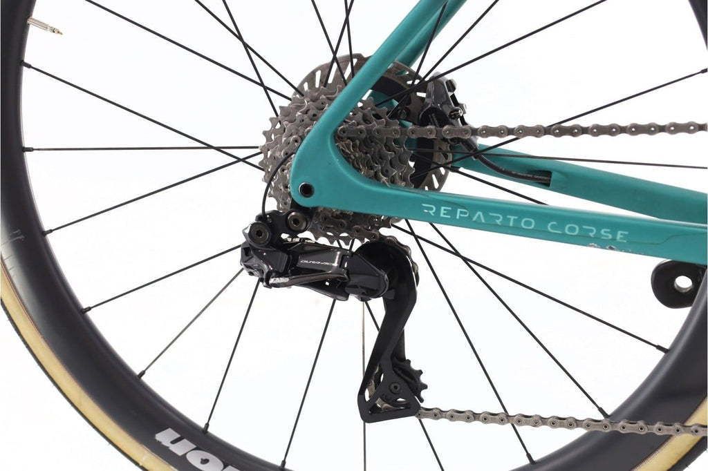 Produit reconditionné · Bianchi Specialissima Di2 12V · Noir / Vélo de route | Très bon état