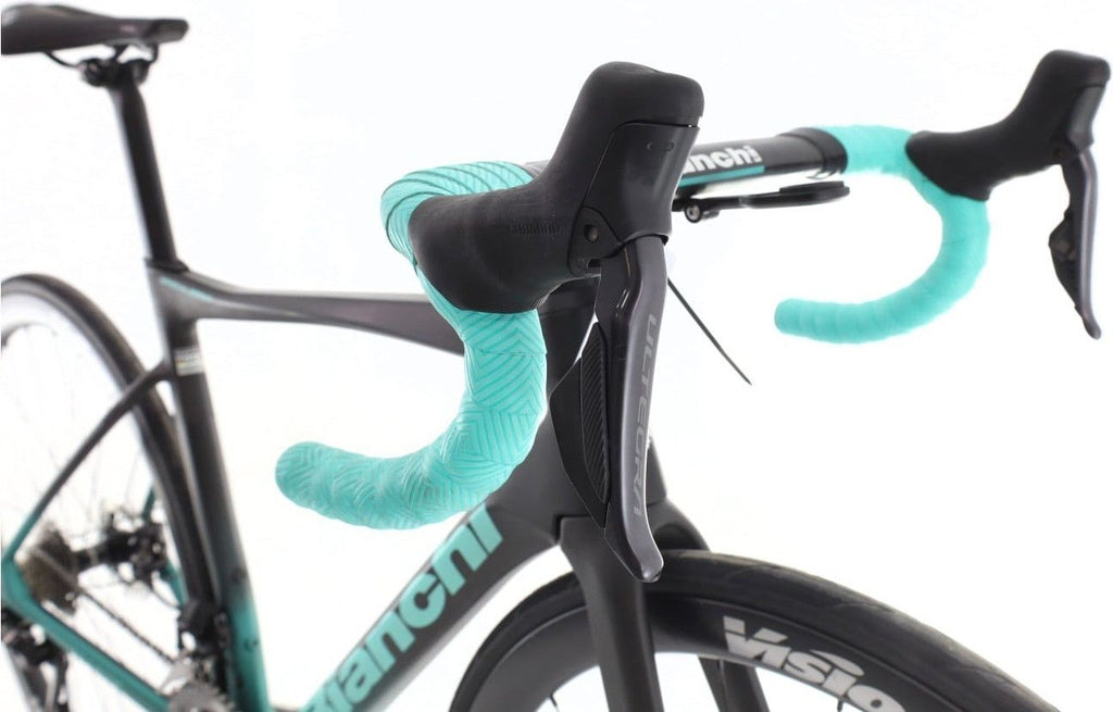 Produit reconditionné · Bianchi Specialissima Di2 12V · Noir / Vélo de route | Très bon état