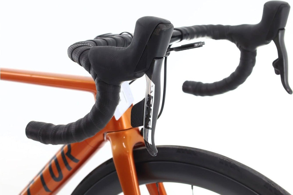 Produit reconditionné · Factor O2 AXS 12V · Orange / Vélo de route | Très bon état