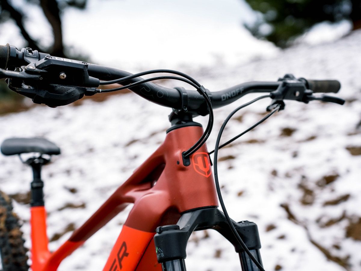 VTT Électrique Tout-Suspendu Mondraker Scree S Sram 12V 800Wh Bosch 120 Nm 29'' Orange/Rouge 2026
