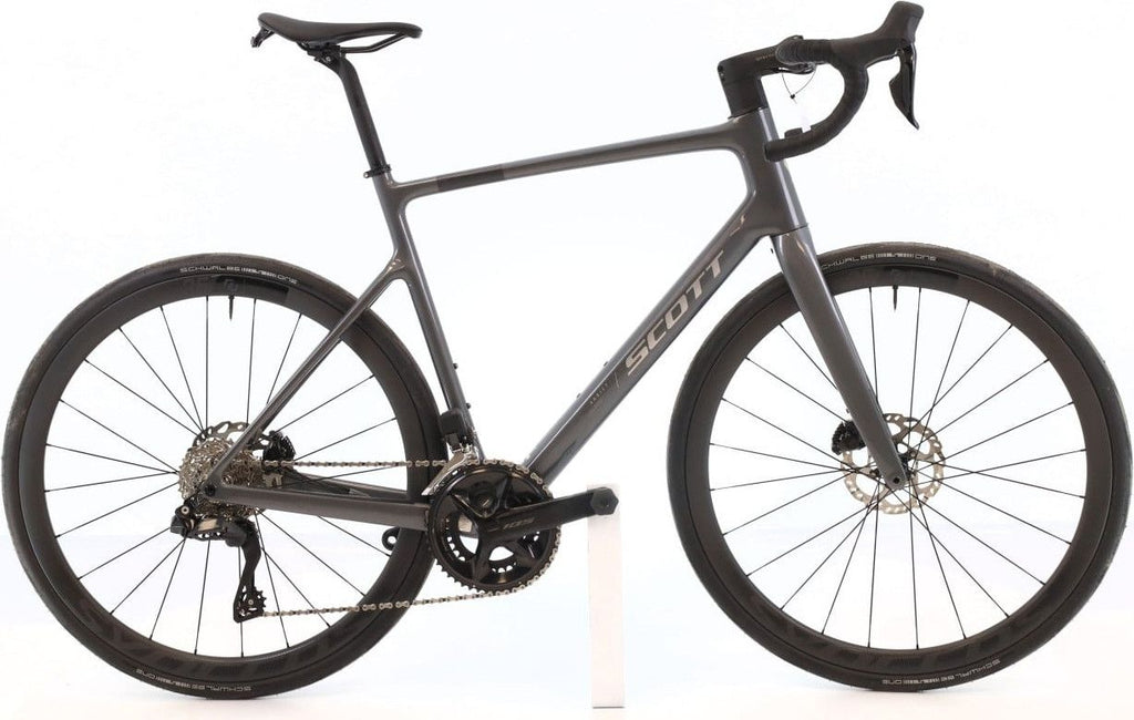 Produit reconditionné · Scott Addict 30 Di2 12V · Gris / Vélo de route | Très bon état