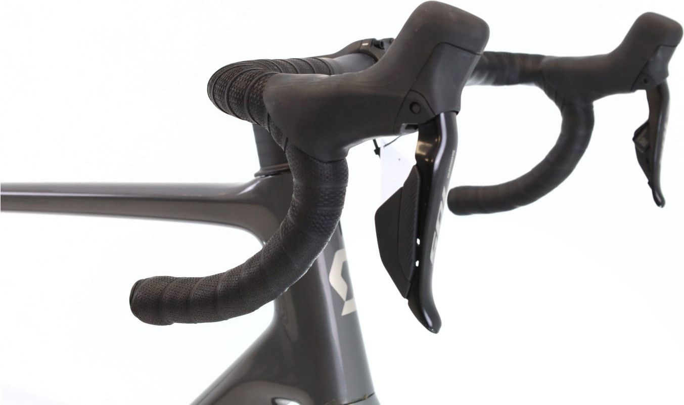 Produit reconditionné · Scott Addict 30 Di2 12V · Gris / Vélo de route | Très bon état