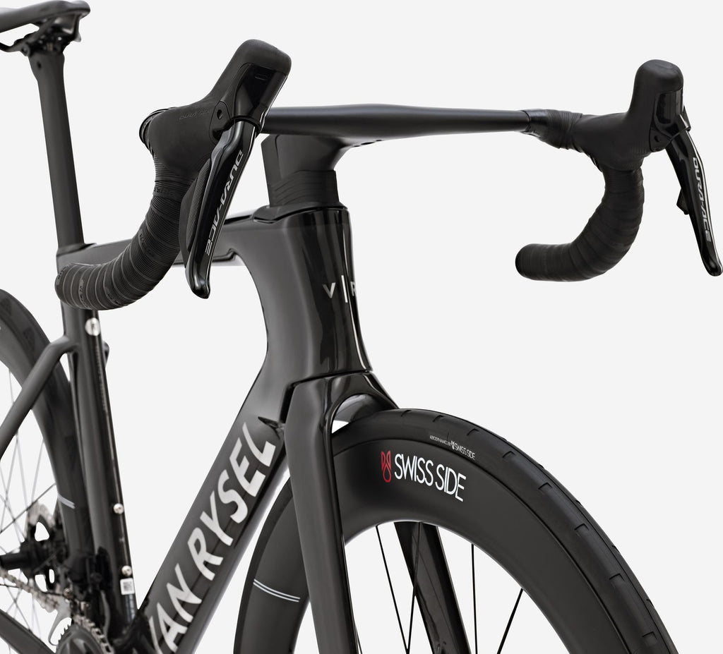 Vélo de Route Van Rysel RCR-F Pro Shimano Dura Ace Di2 12V 700 mm Noir Carbon Raw Signature