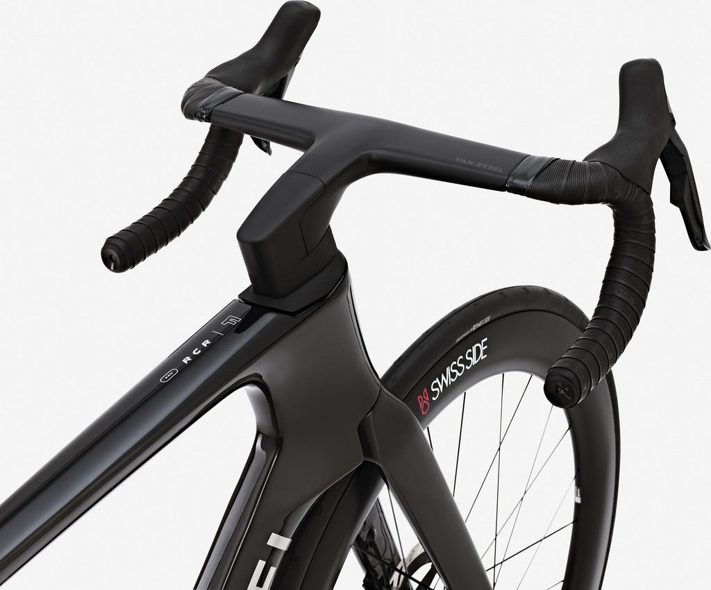 Vélo de Route Van Rysel RCR-F Pro Shimano Dura Ace Di2 12V 700 mm Noir Carbon Raw Signature