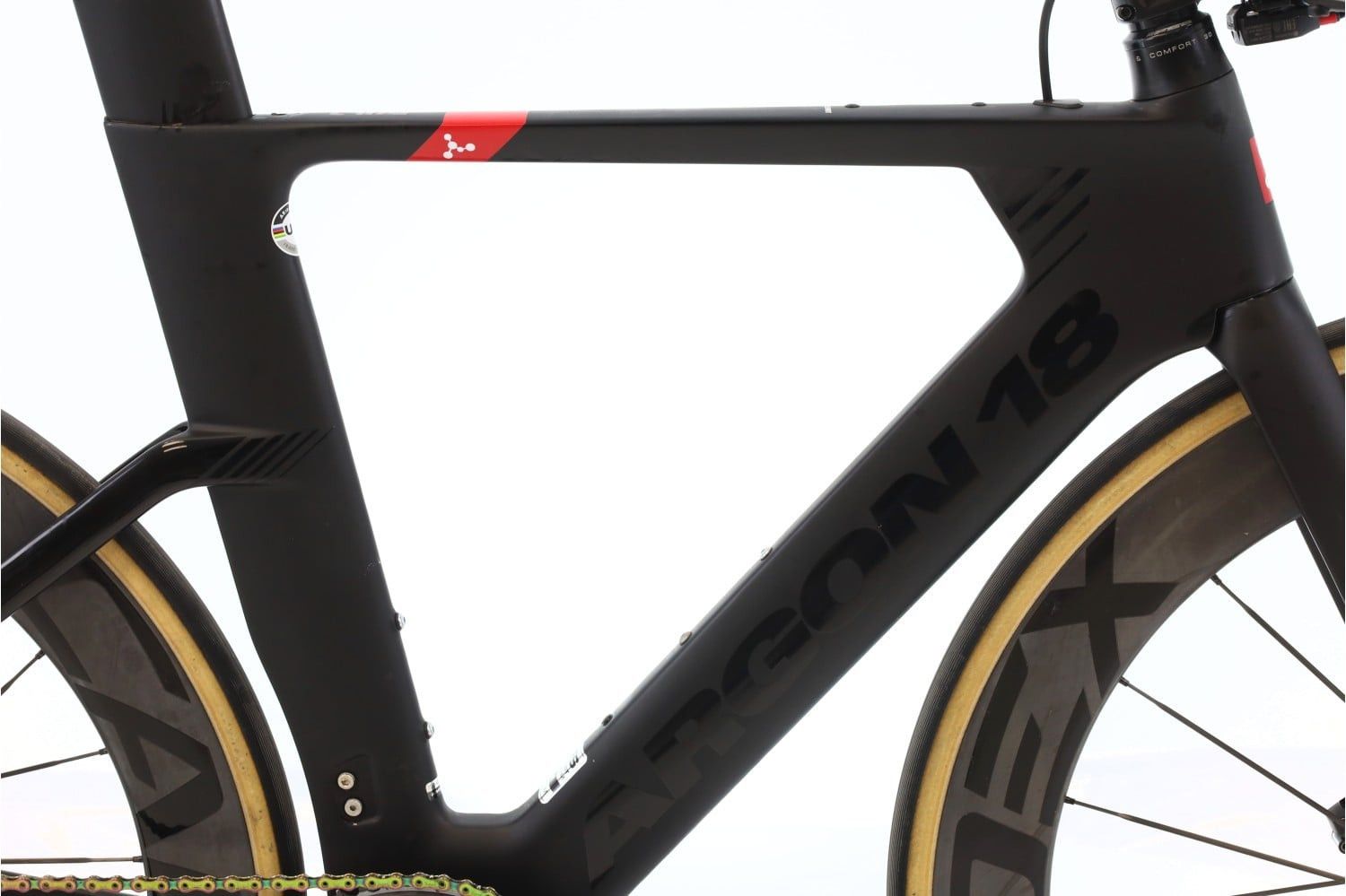 Produit reconditionné · Argon 18 E-117 TRI AXS 12V · Noir / Vélo de route | Très bon état