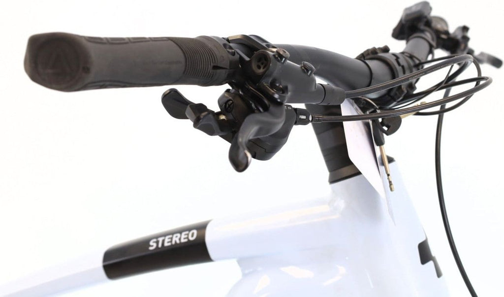 Produit reconditionné · Cube Stereo Hybrid 120 Pro / Vélo VTT électrique | Très bon état