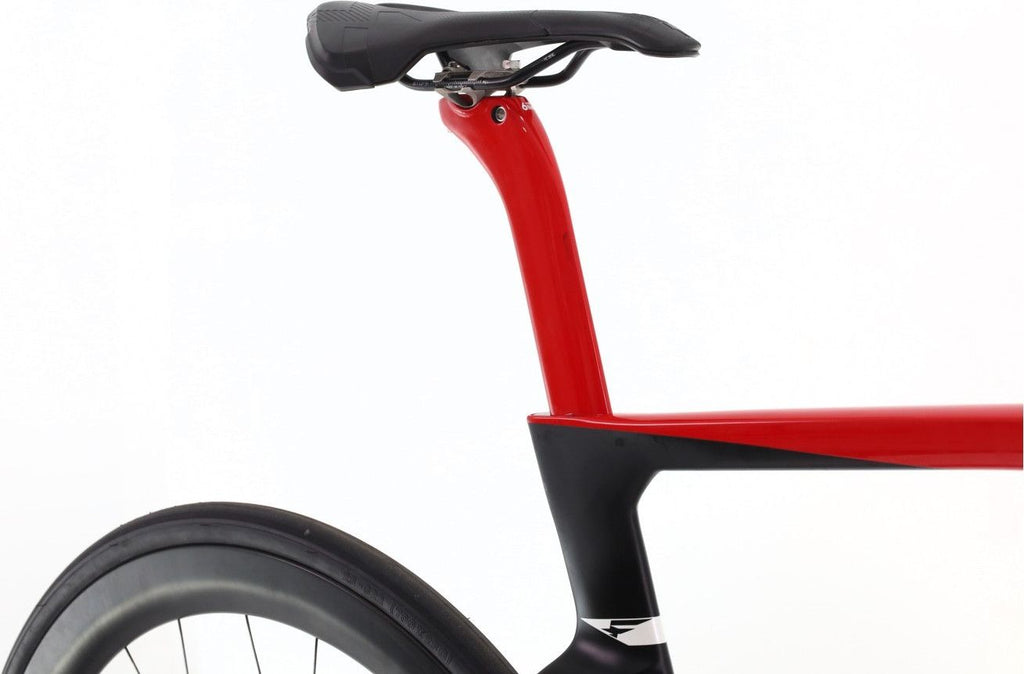 Produit reconditionné · Pinarello Dogma F Di2 12V · Noir / Vélo de route | Très bon état