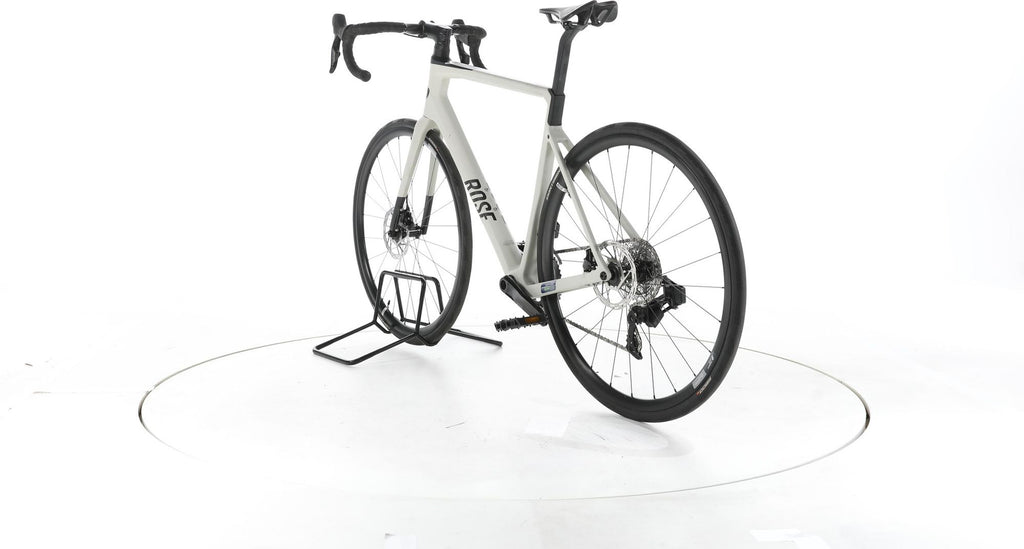 Produit reconditionné - Rose Reveal 04 Rival AXS - Très Bon Etat