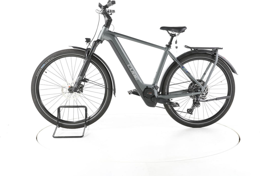 Produit reconditionné - Cube Kathmandu Hybrid Pro Trekking E-Bike - Très Bon Etat