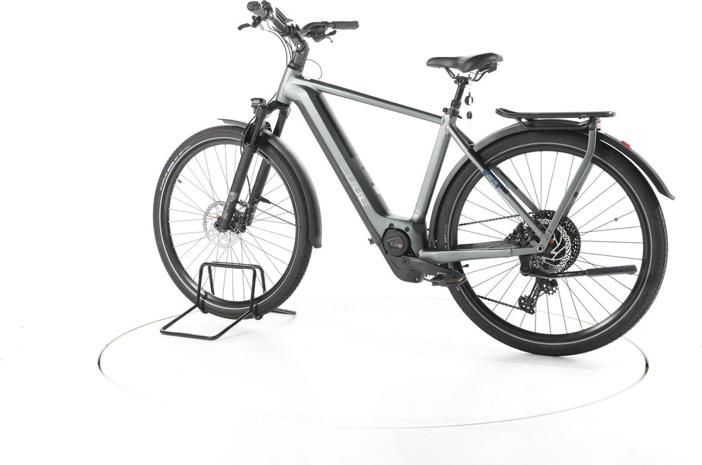 Produit reconditionné - Cube Kathmandu Hybrid Pro Trekking E-Bike - Très Bon Etat