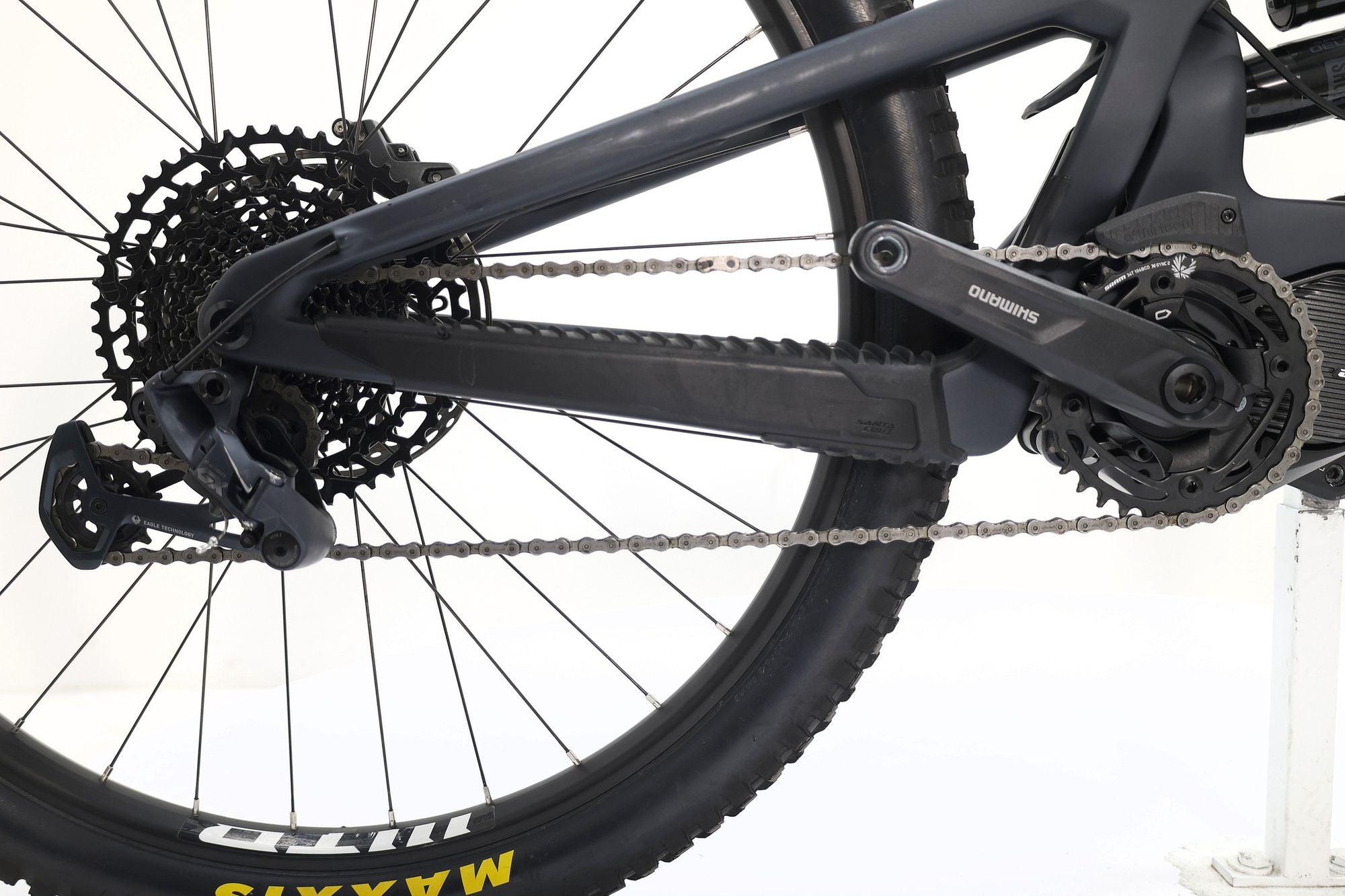 Produit Reconditionné · VTT électrique SANTA CRUZ Heckler 9 C 2024 · Bon état