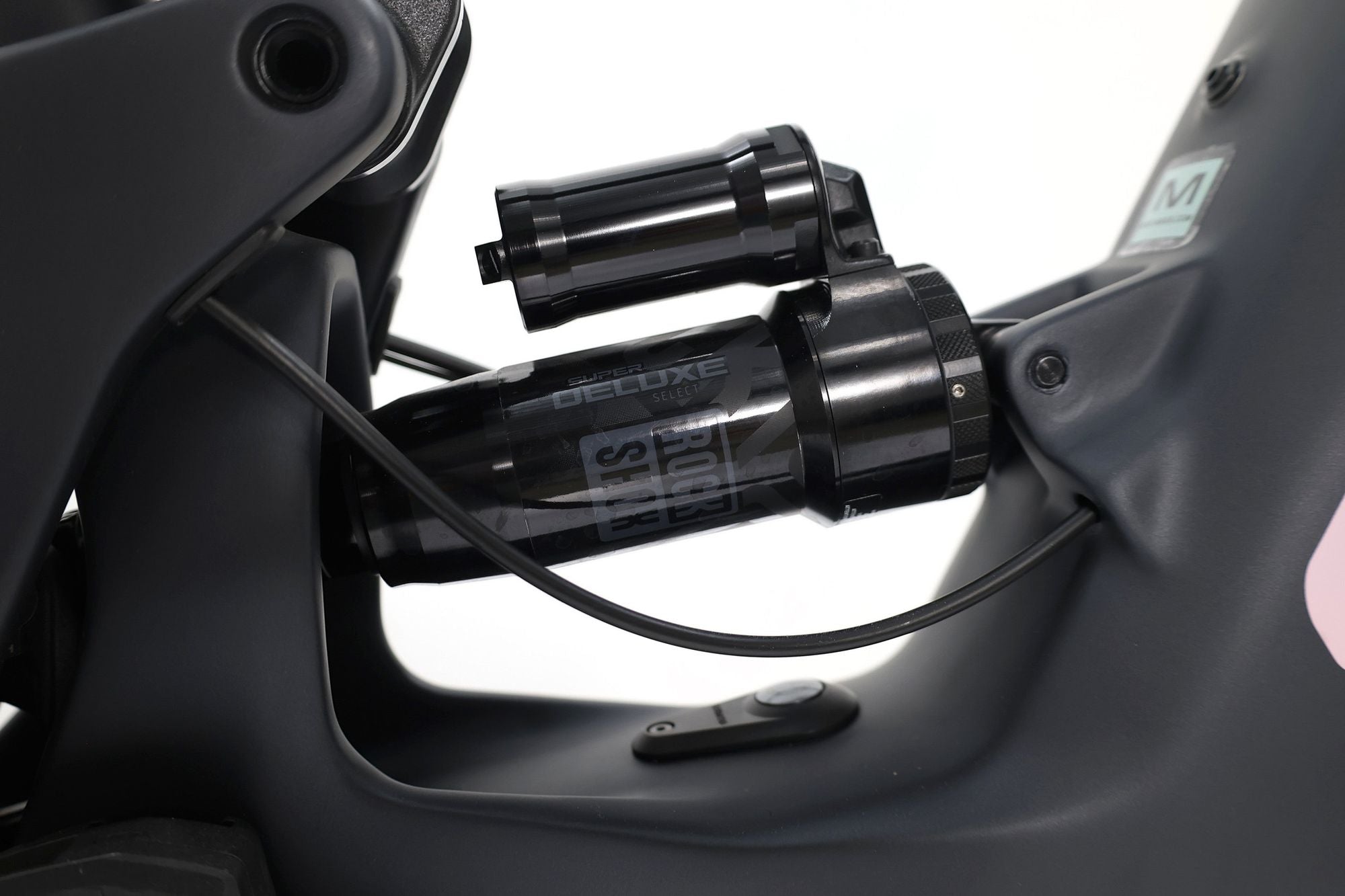 Produit Reconditionné · VTT électrique SANTA CRUZ Heckler 9 C 2024 · Bon état