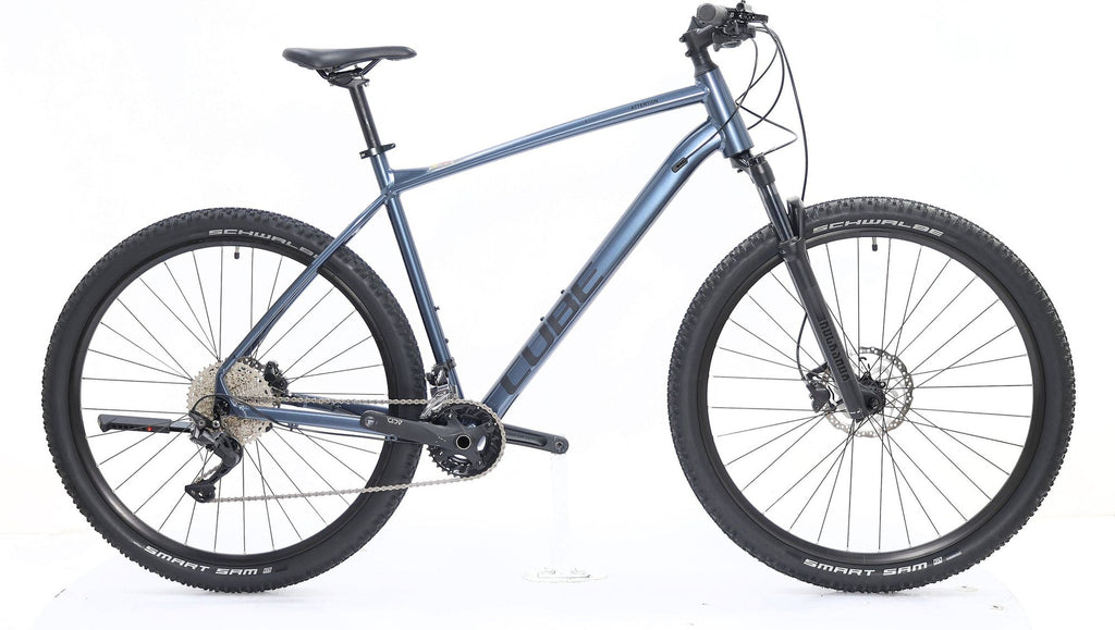 Produit Reconditionné · VTT CUBE Attention 2022 · Bon état