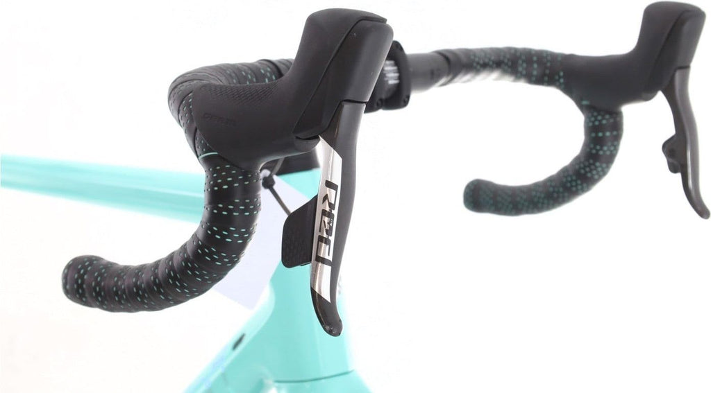 Produit reconditionné · Bianchi Specialissima AXS 12V · Bleu / Vélo de route | Très bon état
