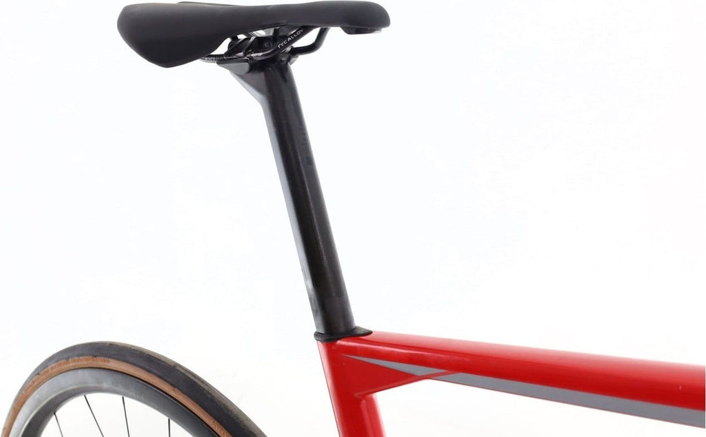 Produit reconditionné · BMC RoadMachine 02 Di2 11V · Rouge / Vélo de route | Très bon état