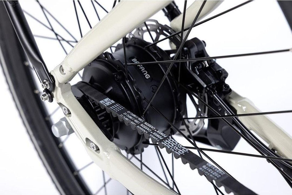 Produit Reconditionné-Vélo de Ville 28 , Belt Transmission Automatique 2 Speed - Autonomie jusqu'a 80km - Très bon état