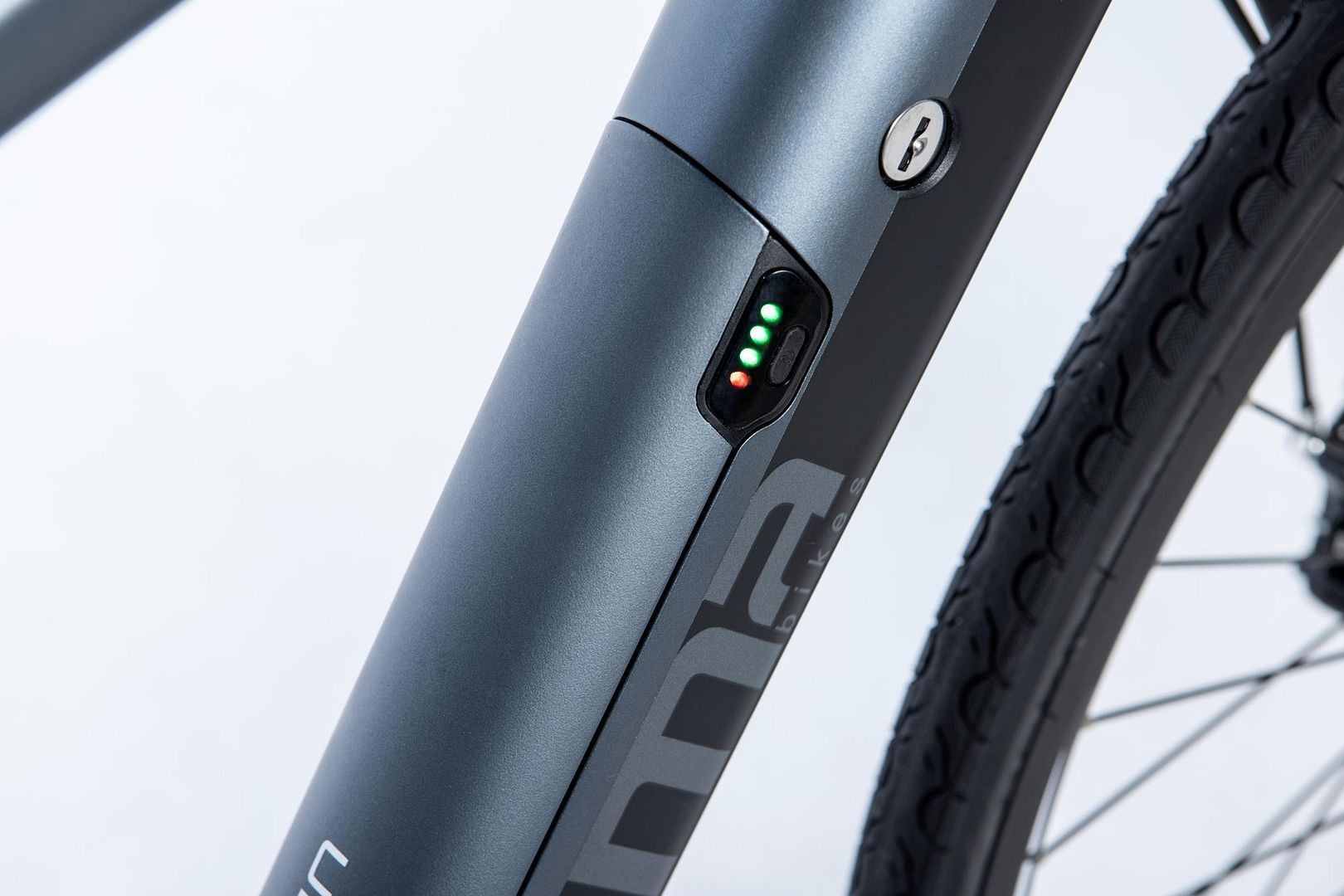 Produit Reconditionné- Vélo de Ville Electrique  E-ROAD28 - SHIMANO 8v - Autonomie 70km | Très bon état