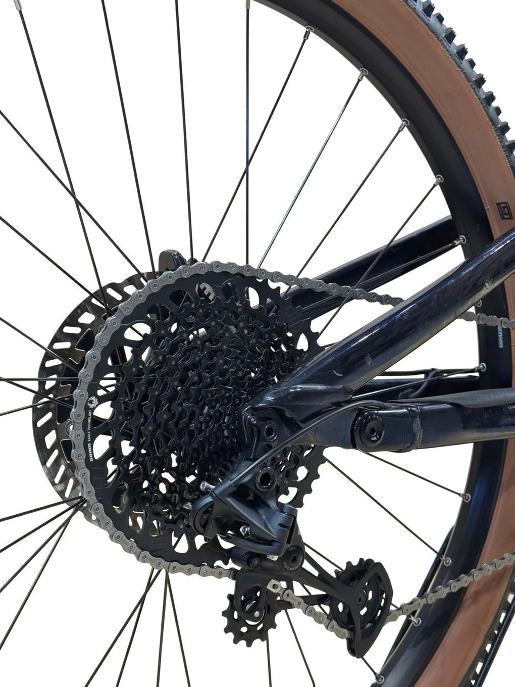produit reconditionné . Cannondale Moterra Neo Carbon 2 Sram NX 2022 . VTT électrique . Cannondale . très bon état