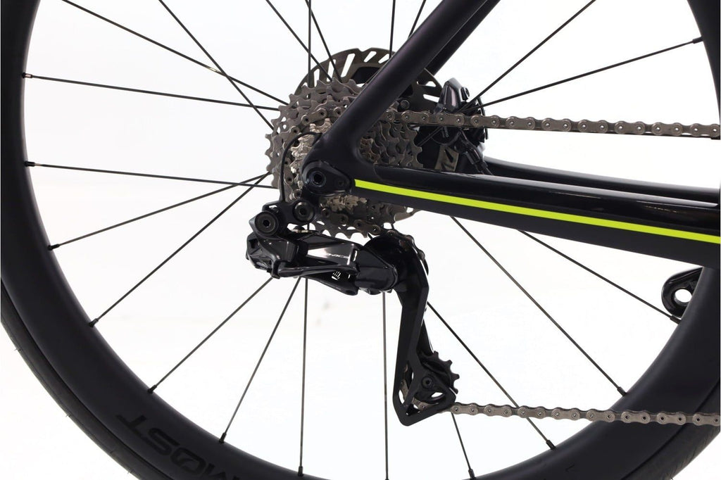 Produit reconditionné · Pinarello Dogma F Ed. Lim 198/250 Di2 12V · Vert / Vélo de route | Très bon état