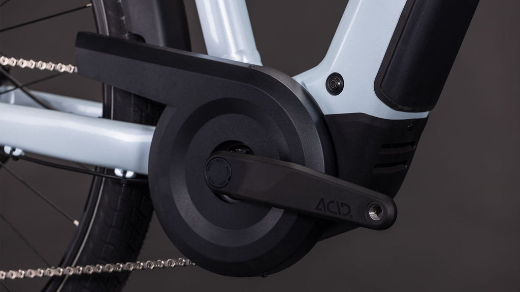 VTC Électrique Cube Touring Hybrid One 600 Trapeze Shimano Cues 9V 600 Wh 700 mm Bleu Glacier 2026