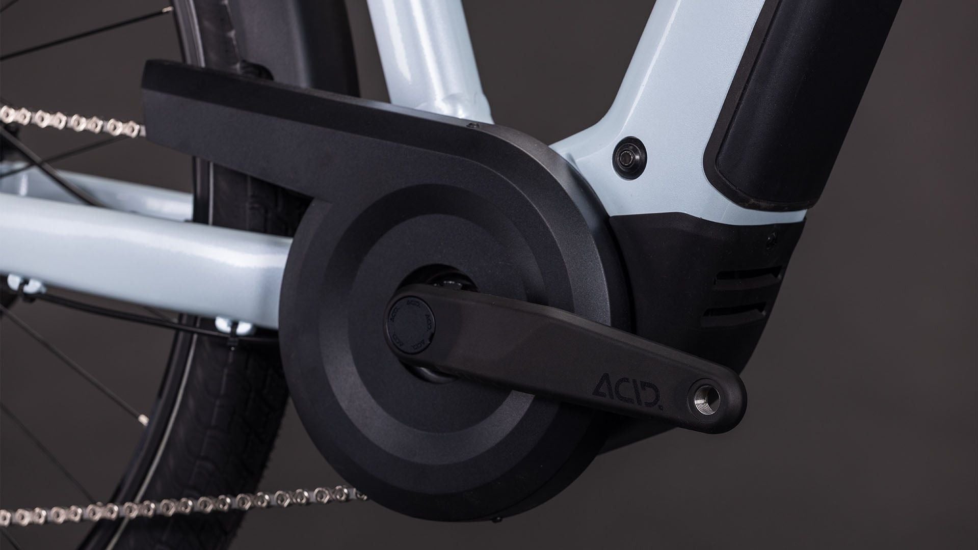 VTC Électrique Cube Touring Hybrid One 600 Trapeze Shimano Cues 9V 600 Wh 700 mm Bleu Glacier 2026