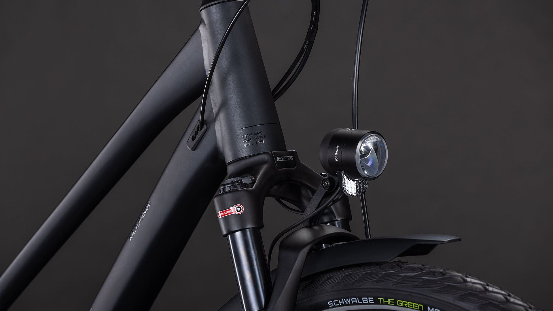VTC Cube Kathmandu Pro Trapeze Shimano Cues 10V 700 mm Noir Coal 2026