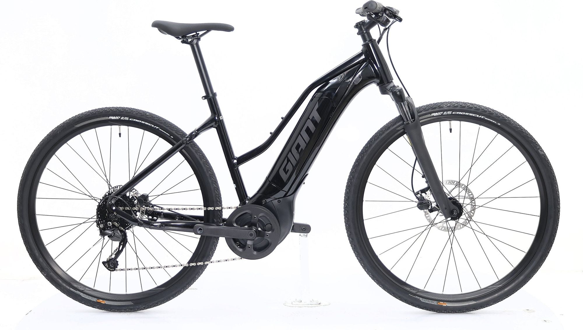 Produit Reconditionné · VTT électrique GIANT Roam E+ STA 2022 · Très bon état