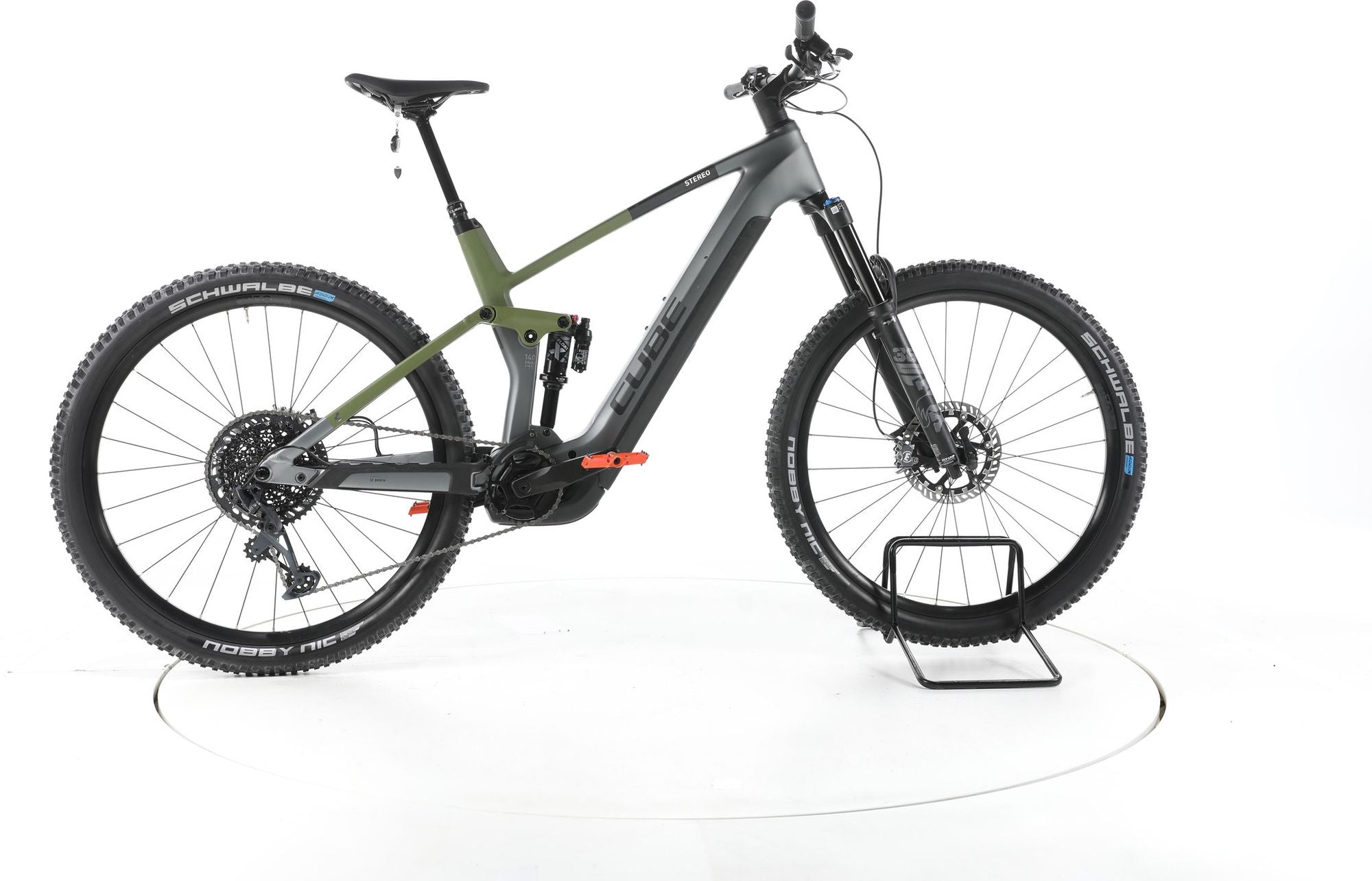 Produit reconditionné - Cube Stereo Hybrid 140 HPC TM Fully E-Bike Carbon - Très Bon Etat