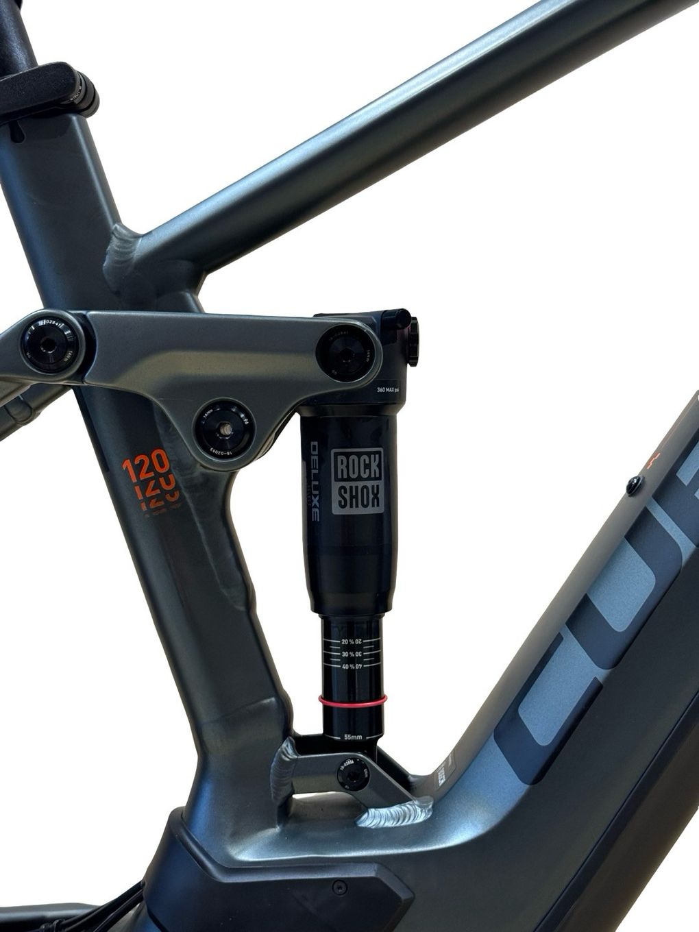 produit reconditionné . Cube Stereo Hybrid 120 Pro 625 Shimano Deore 2024 .  VTT électrique . Cube . très bon état
