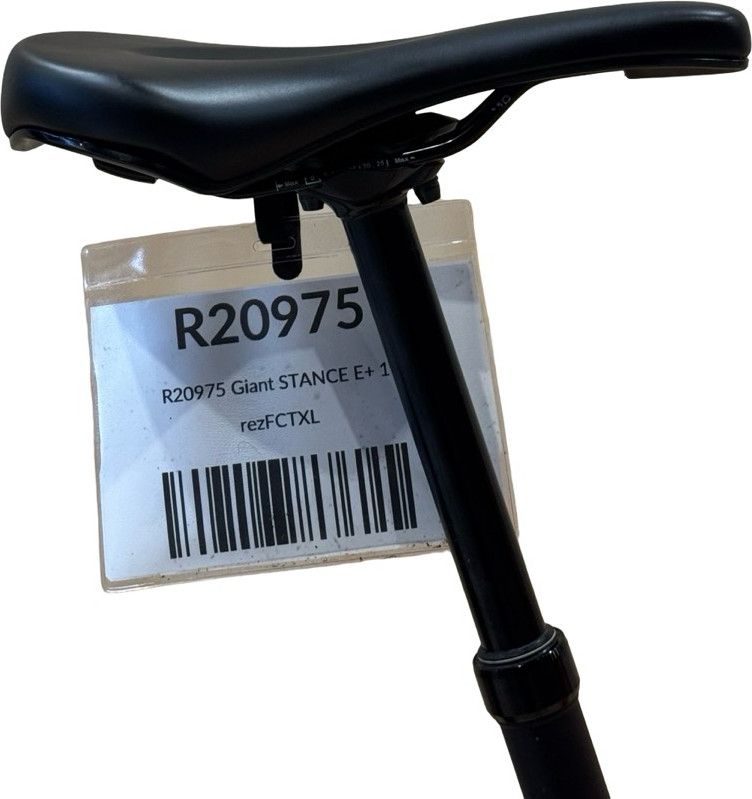 produit reconditionné . Giant Stance E+ 1 Shimano Deore 2024 . VTT électrique . Giant . très bon état