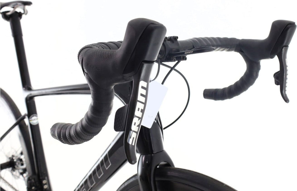 Produit reconditionné · Giant Defy AXS 12V · Noir / Vélo de route | Très bon état