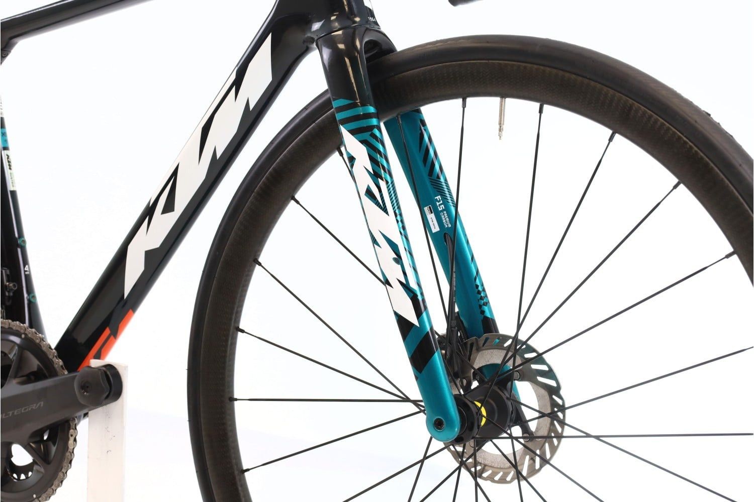 Produit reconditionné · KTM Revelator Alto Master Di2 12V · Noir / Vélo de route | Très bon état