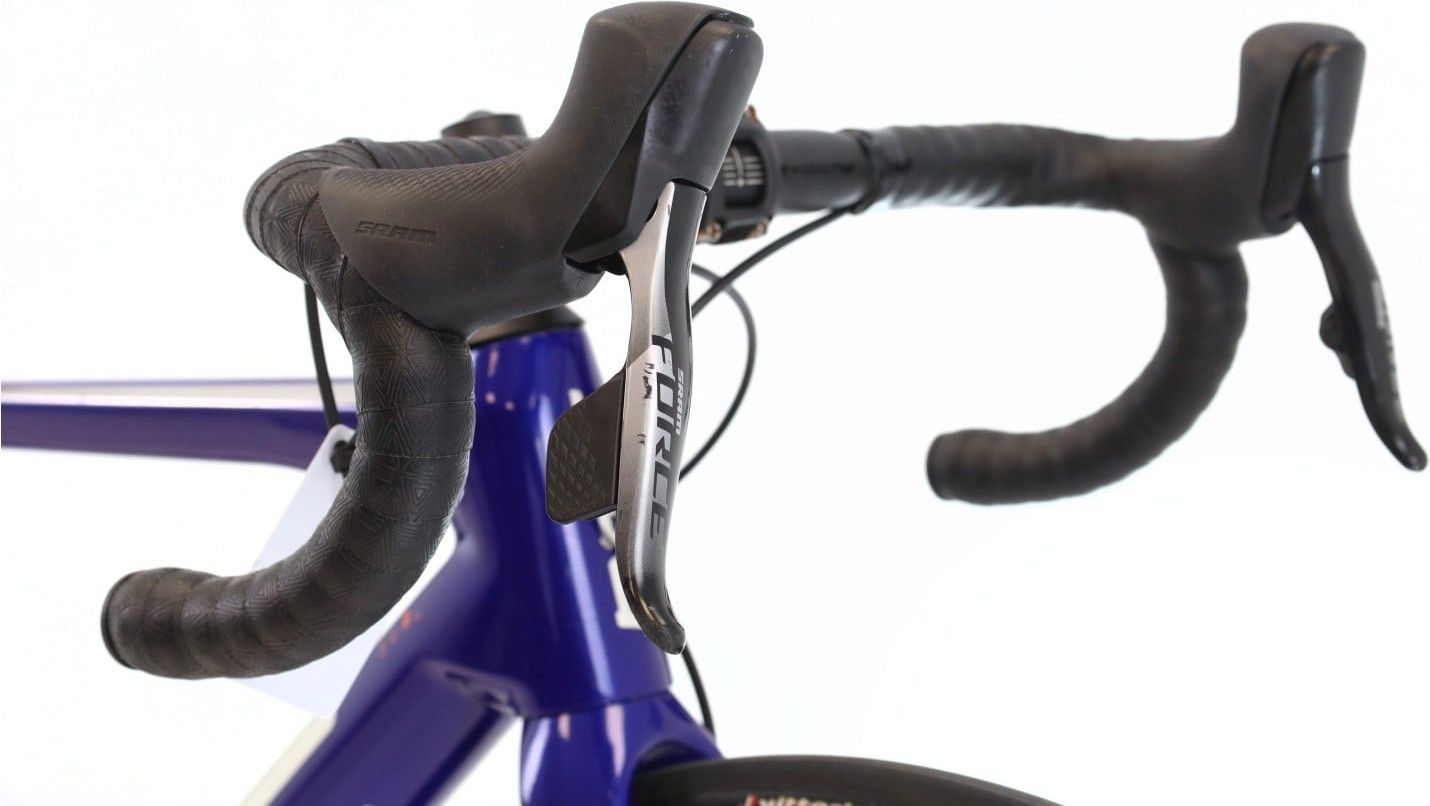 Produit reconditionné · BMC Teammachine SLR Four AXS 12V · Bleu / Vélo de route | Très bon état