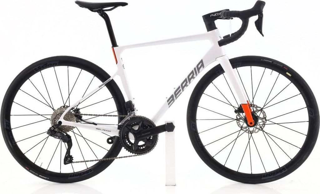 Produit reconditionné · Berria Belador Elite Di2 12V · Blanc / Vélo de route | Très bon état